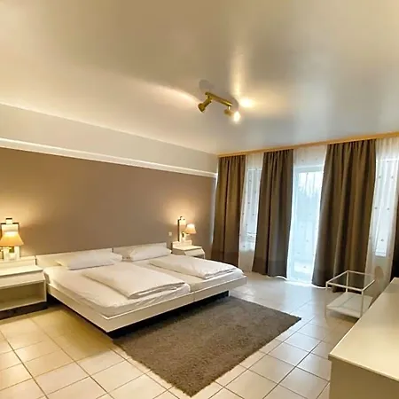 Hotel Aparthotel Wettenberg 3*