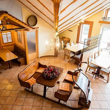 Aparthotel Wettenberg 3*