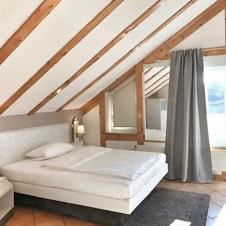 Aparthotel Wettenberg 3* Wettenberg