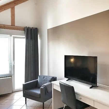 Aparthotel Wettenberg فندق 3*