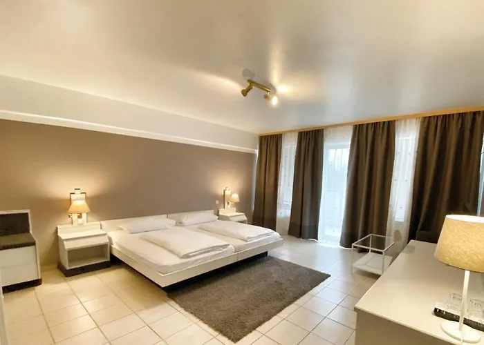 Aparthotel Wettenberg 3* Wettenberg