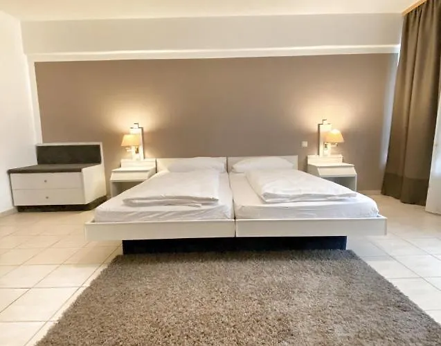 Aparthotel Wettenberg 3*